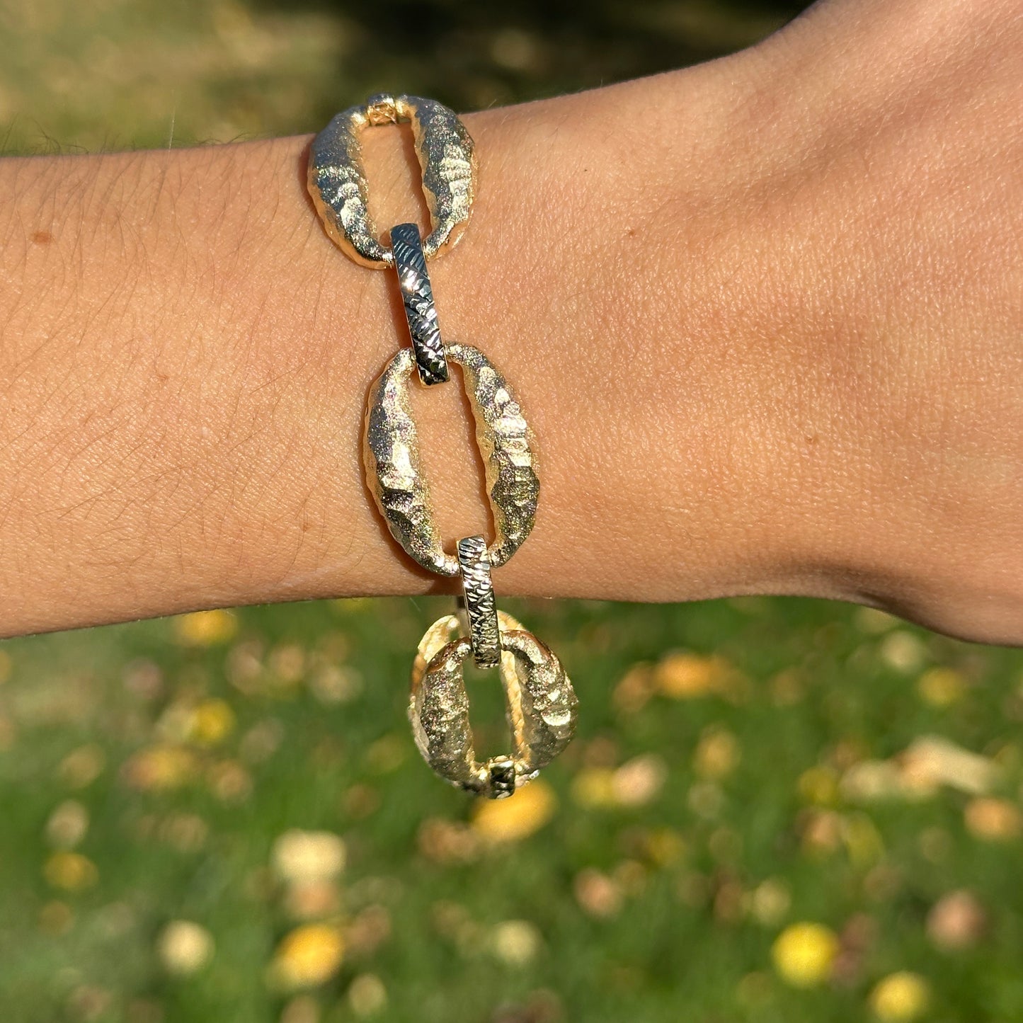 Estate 14KT Yellow Gold Matte Hammered Oval + Diamond-Cut Link Bracelet