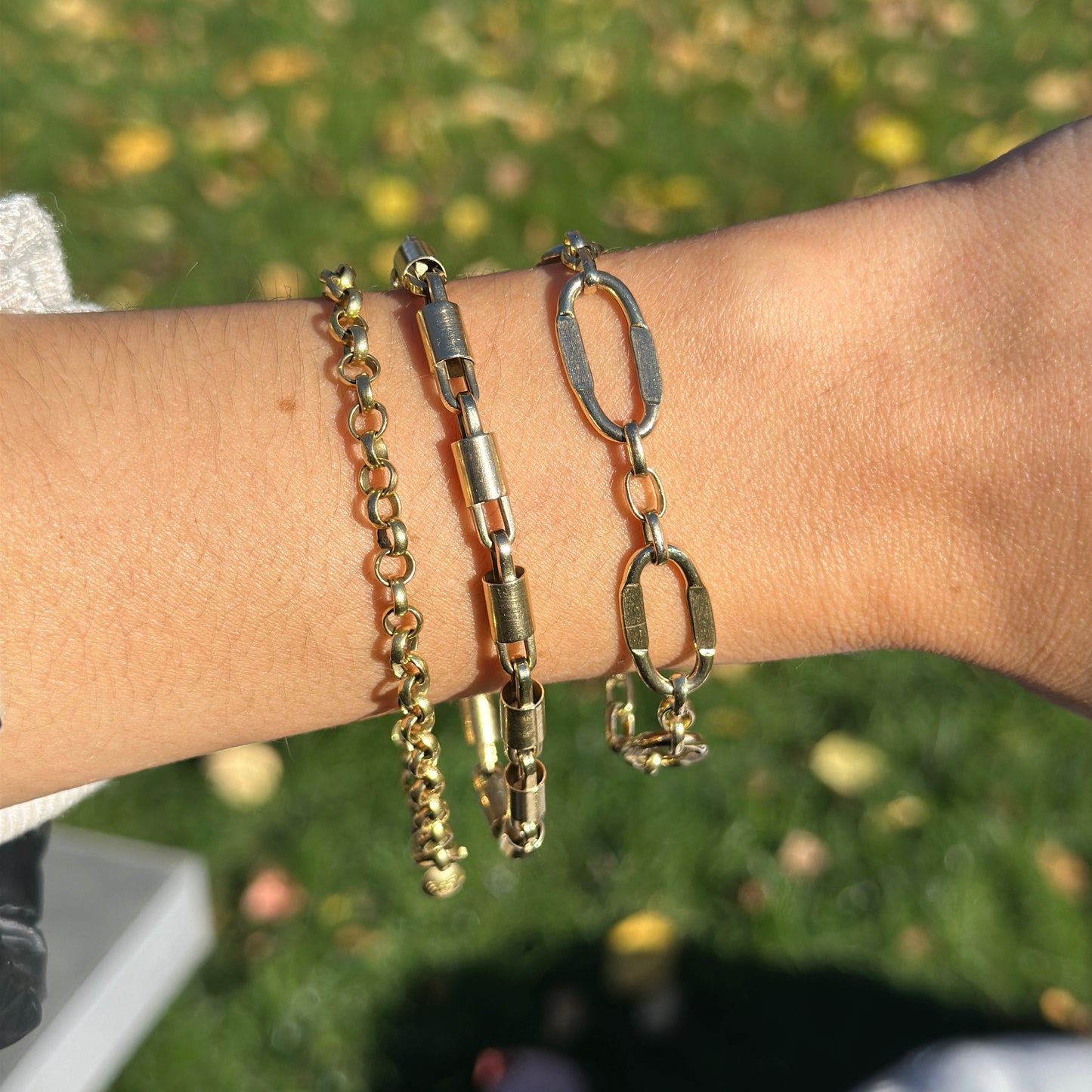 Estate 14KT Yellow Gold Matte Oval Flat Concave Style Links Chain Bracelet