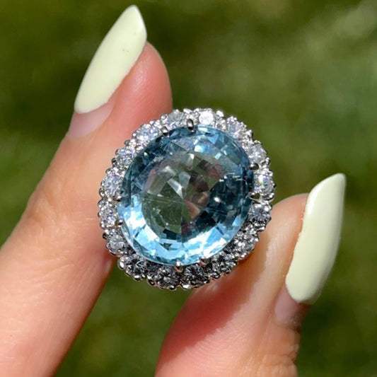 Estate 14KT White Gold Oval 11 CT Aquamarine + Halo Diamond Ring