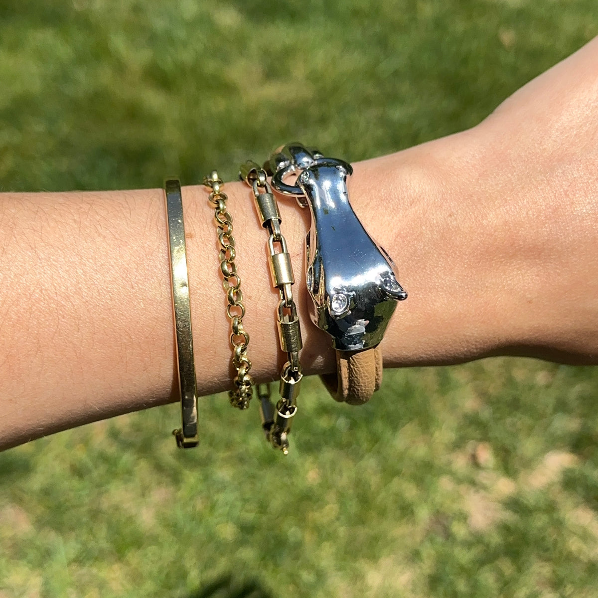 Silver-Tone Horse Head Leather Brown Bracelet