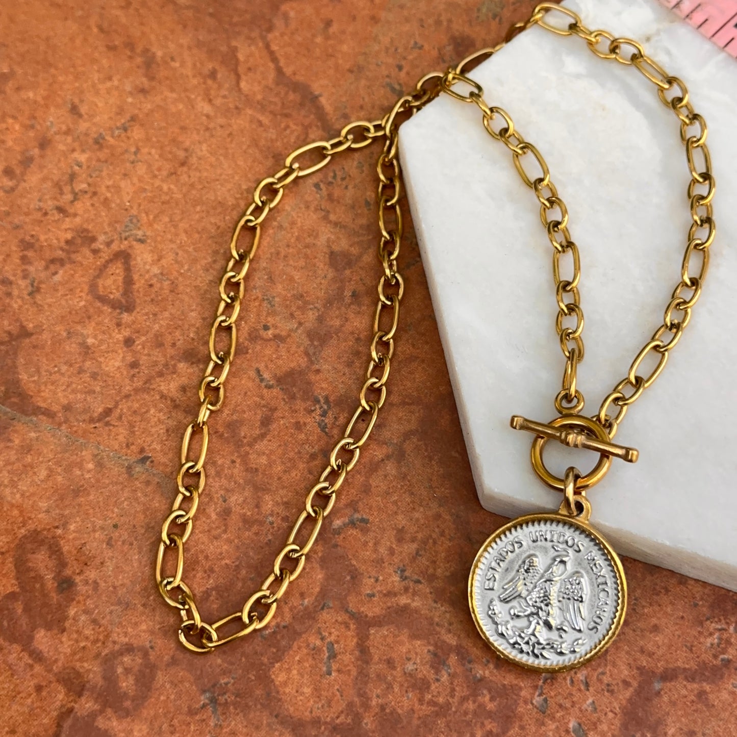 Estate Gold-Tone Mexican 50 Peso Coin Pendant Oval Link Toggle Necklace