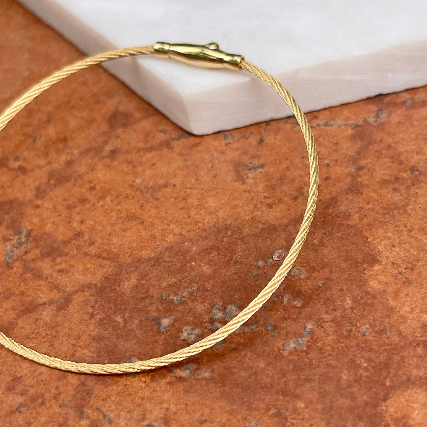 18KT Yellow Gold 1.5mm Cable Wire Twist Chain Bracelet