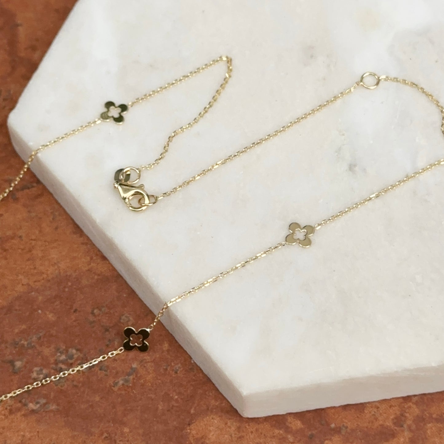 14KT Yellow Gold Cut-Out Clover Station Chain Necklace