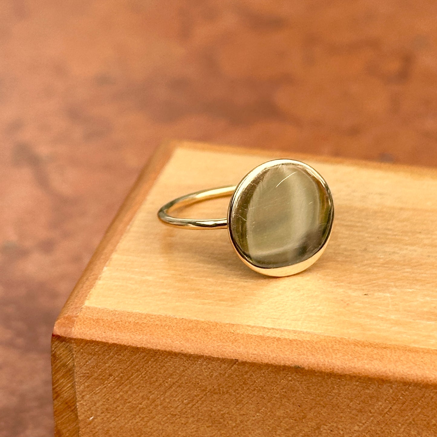 Estate 14KT Yellow Gold Round Flat Disc Ring Engrave-able