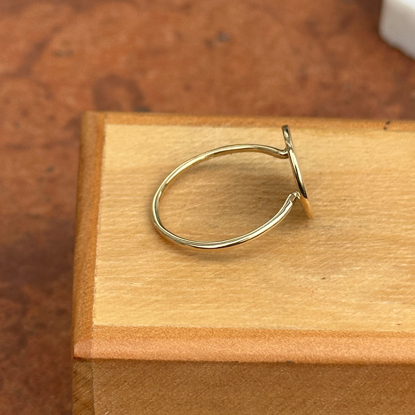 Estate 14KT Yellow Gold Round Flat Disc Ring Engrave-able