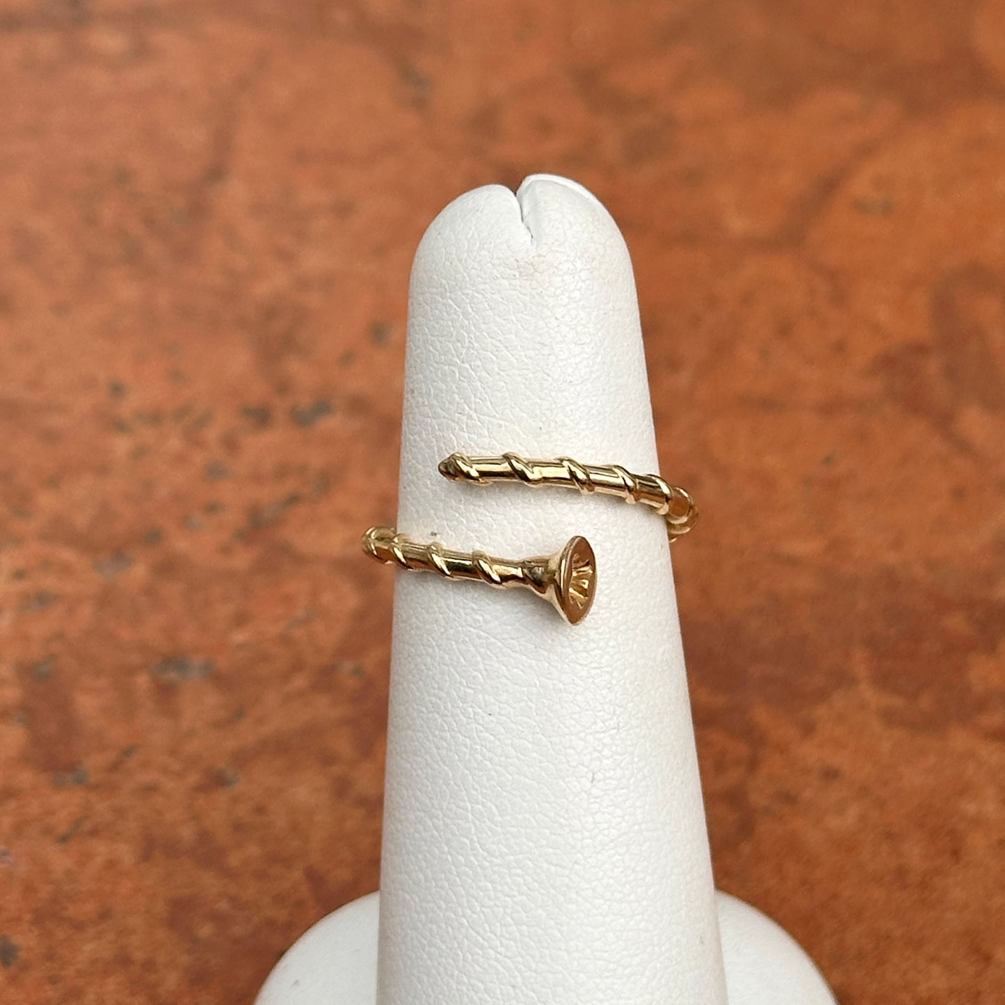 Estate 14KT Yellow Gold Screw Nail Ribbed Ring