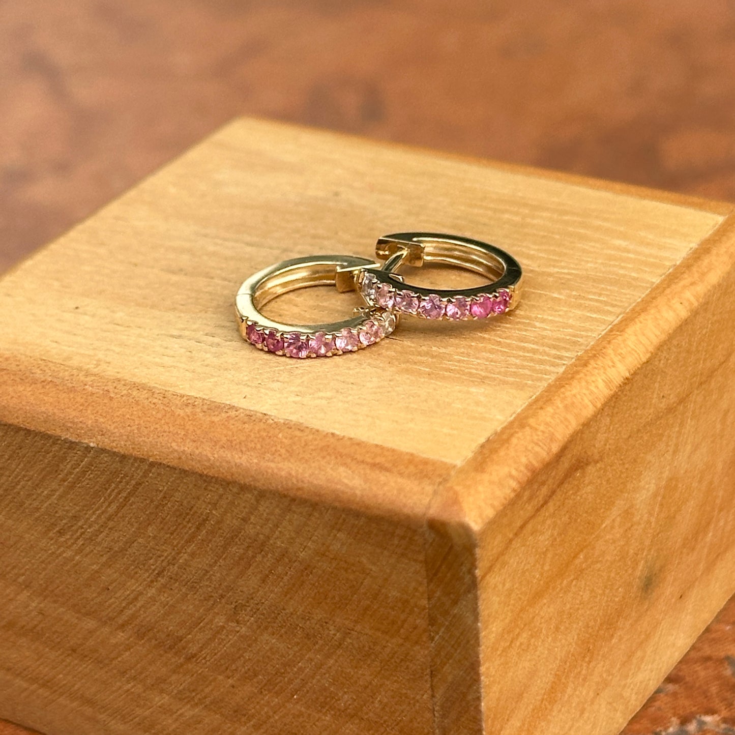 14KT Yellow Round Ombre Pink Sapphire Small Huggie Hoop Earrings 11mm