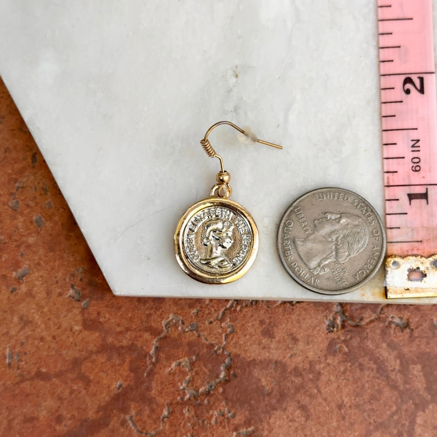 Estate Gold-Tone Queen Elizabeth The Second Replica Coin Bezel Wire Dangle Drop Earrings