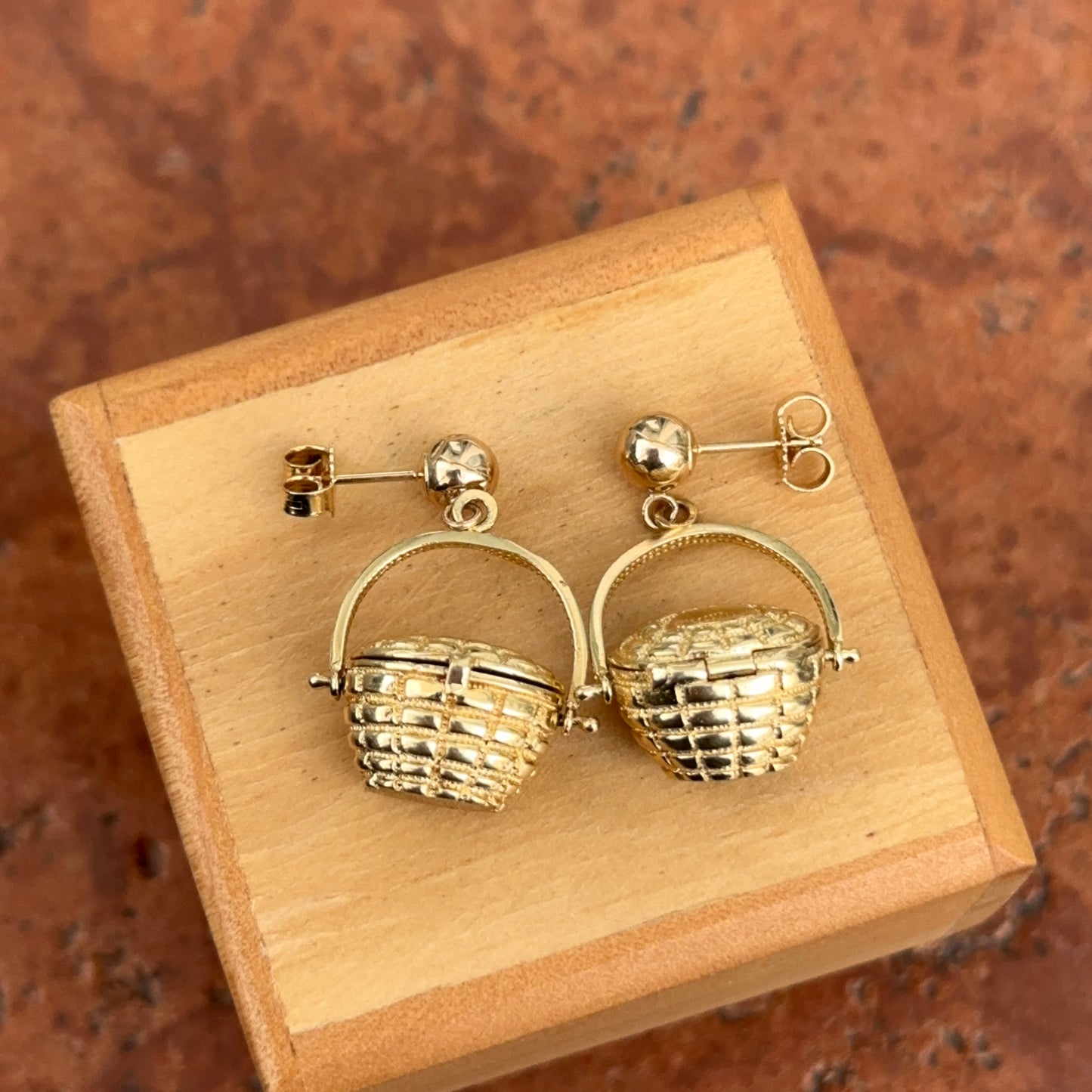 Estate 14KT Yellow Gold Nantucket Basket 3D Drop Earrings