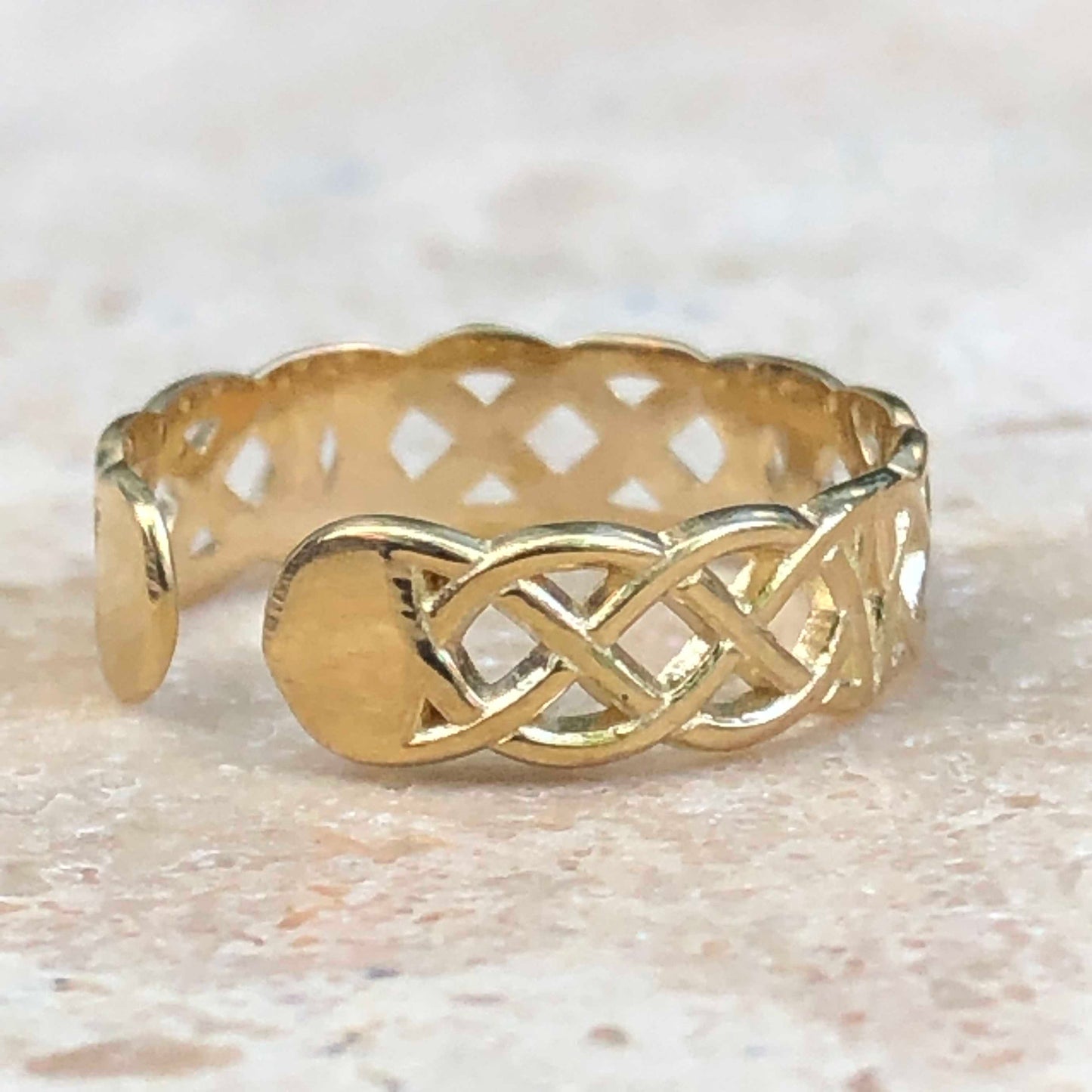 10KT Yellow Gold Celtic Knot Toe Ring
