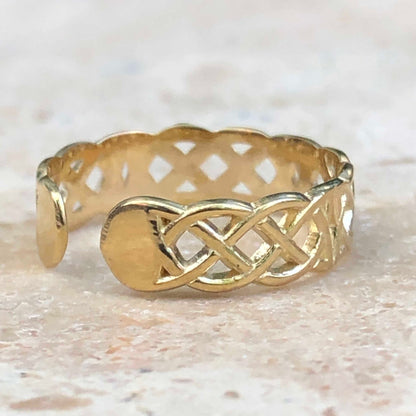 10KT Yellow Gold Celtic Knot Toe Ring