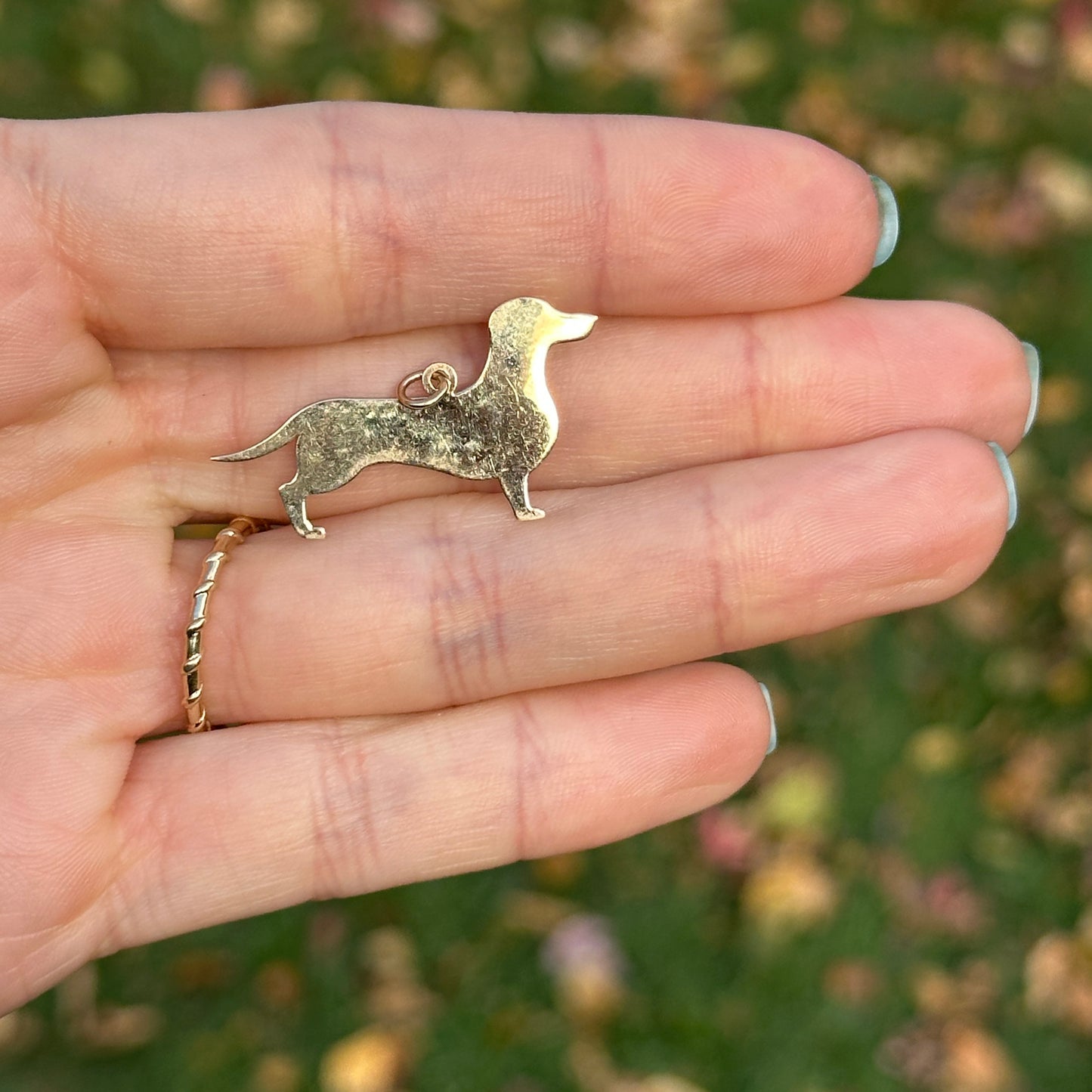 14KT Yellow Gold Flat Dachshund Dog Pendant Charm