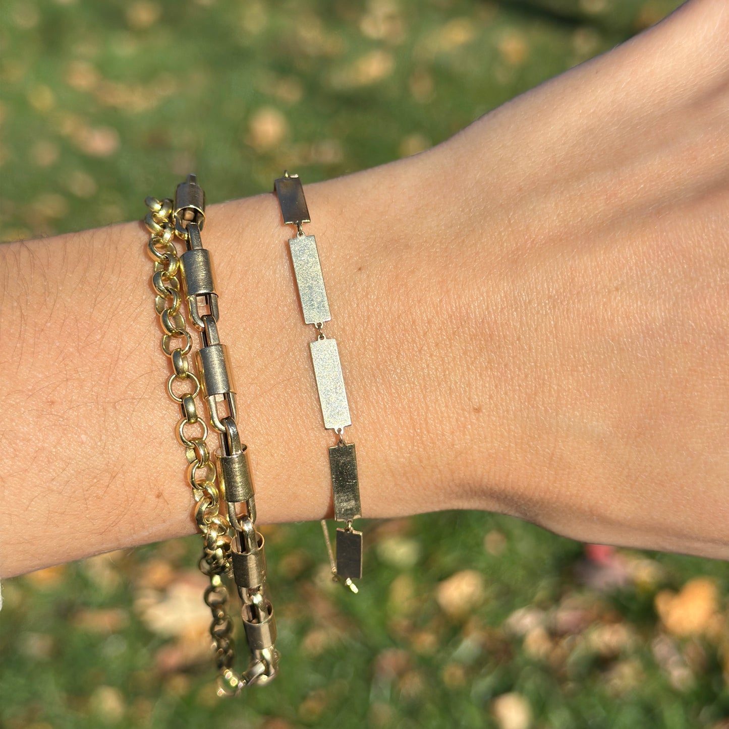 14KT Yellow Gold Rectangle Bar Station Chain Bracelet