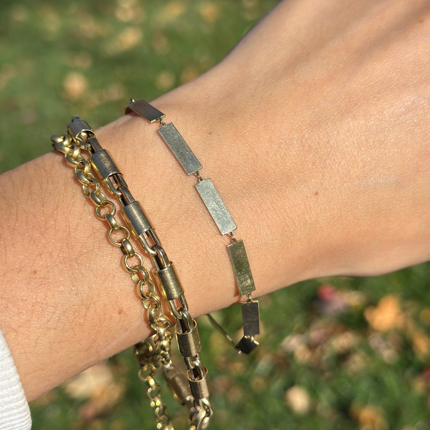 14KT Yellow Gold Rectangle Bar Station Chain Bracelet