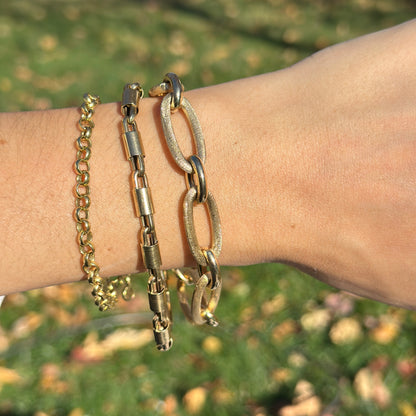 Estate 14KT Yellow Gold Matte Oval + Shiny Large Links Chain Bracelet