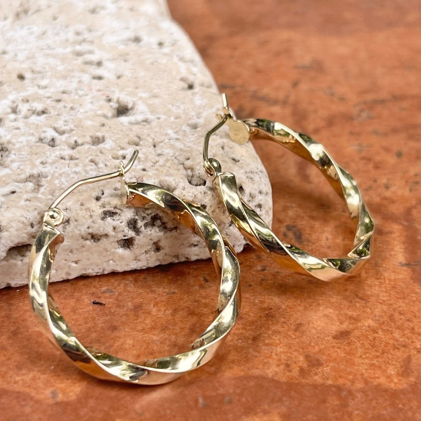 10KT Yellow Gold Twisted Tube Hoop Earrings 26mm
