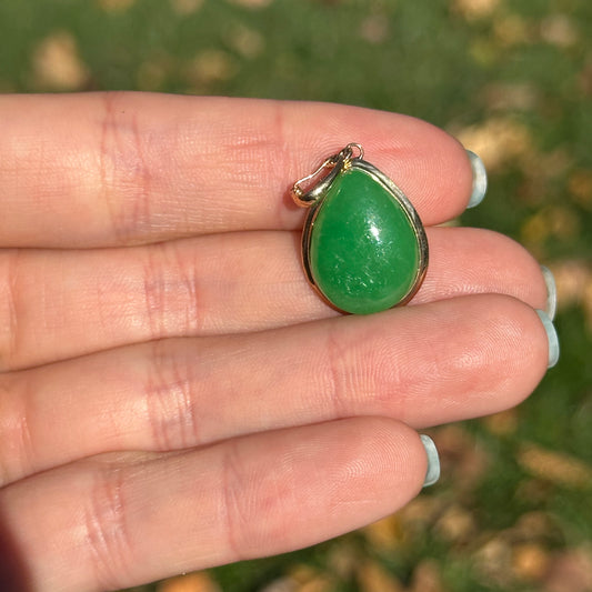 Estate 14KT Yellow Gold Jade Teardrop Enhancer Pendant