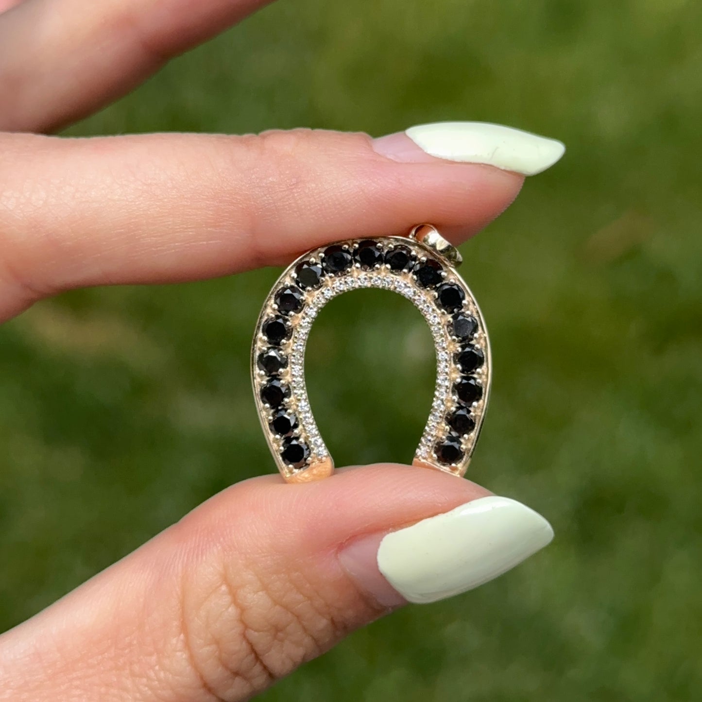 14KT Yellow Gold Black+ White Diamond Horseshoe Pendant