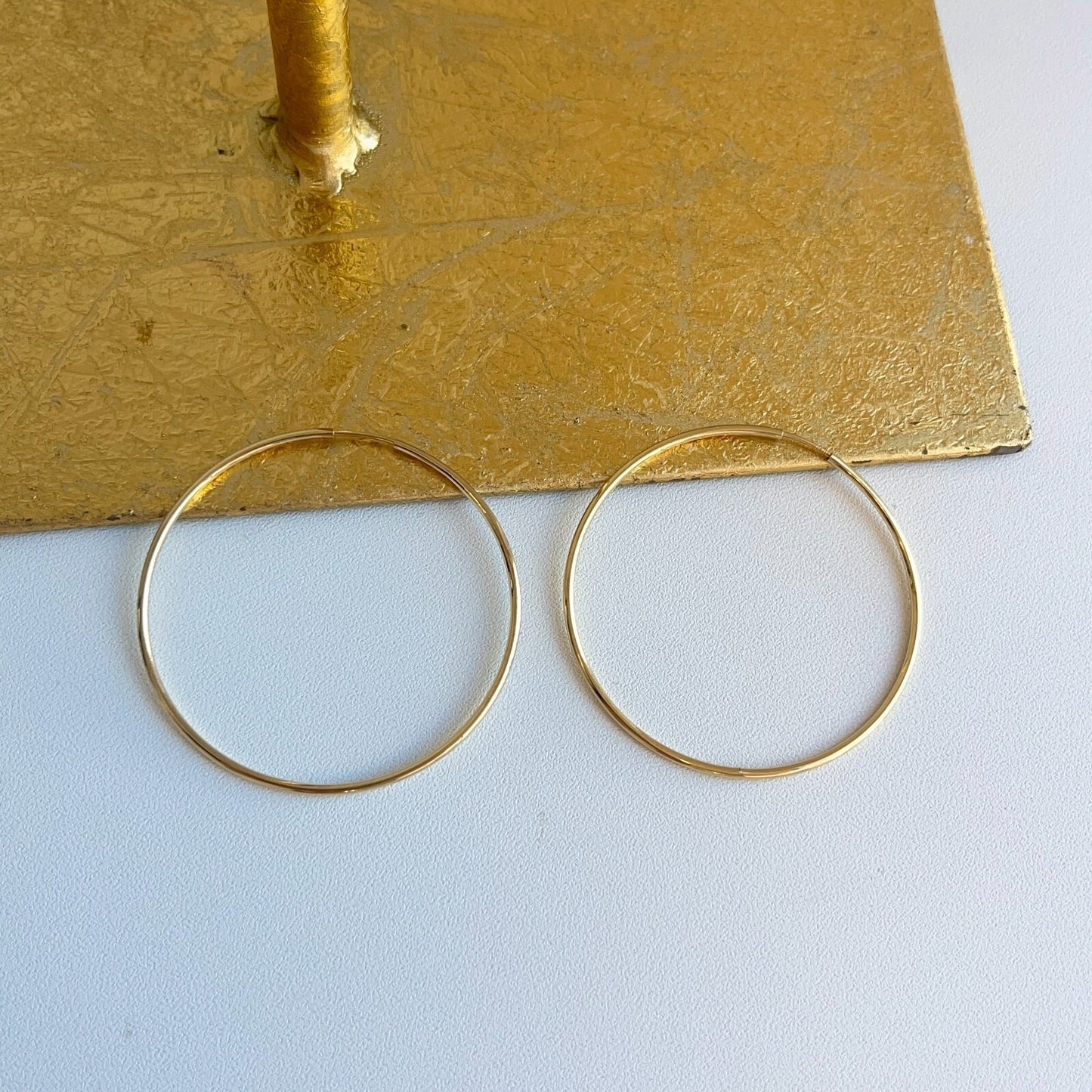 10KT Yellow Gold Shiny Finish Thin 1.50mm Small Hoop Earrings 51mm