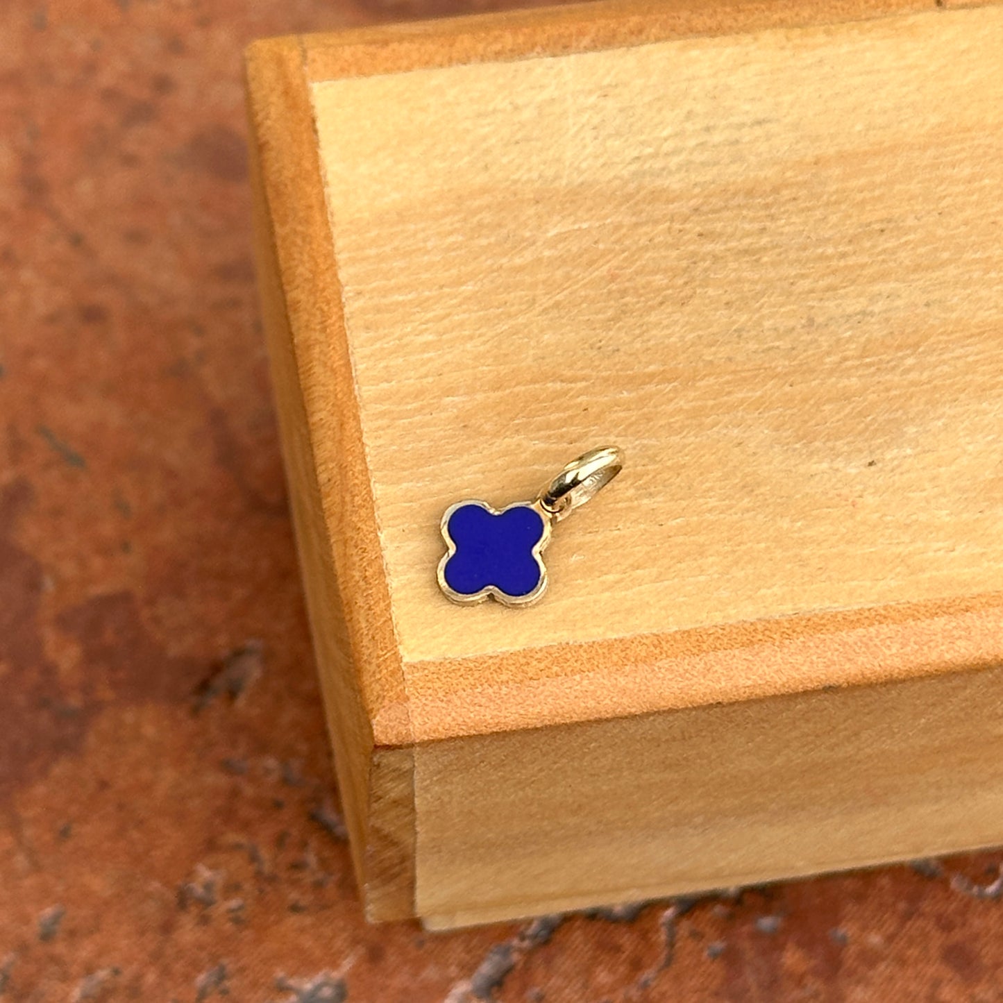 14KT Yellow Gold Mini 4-Leaf Blue Lapis Inlay Clover Pendant Charm 7mm