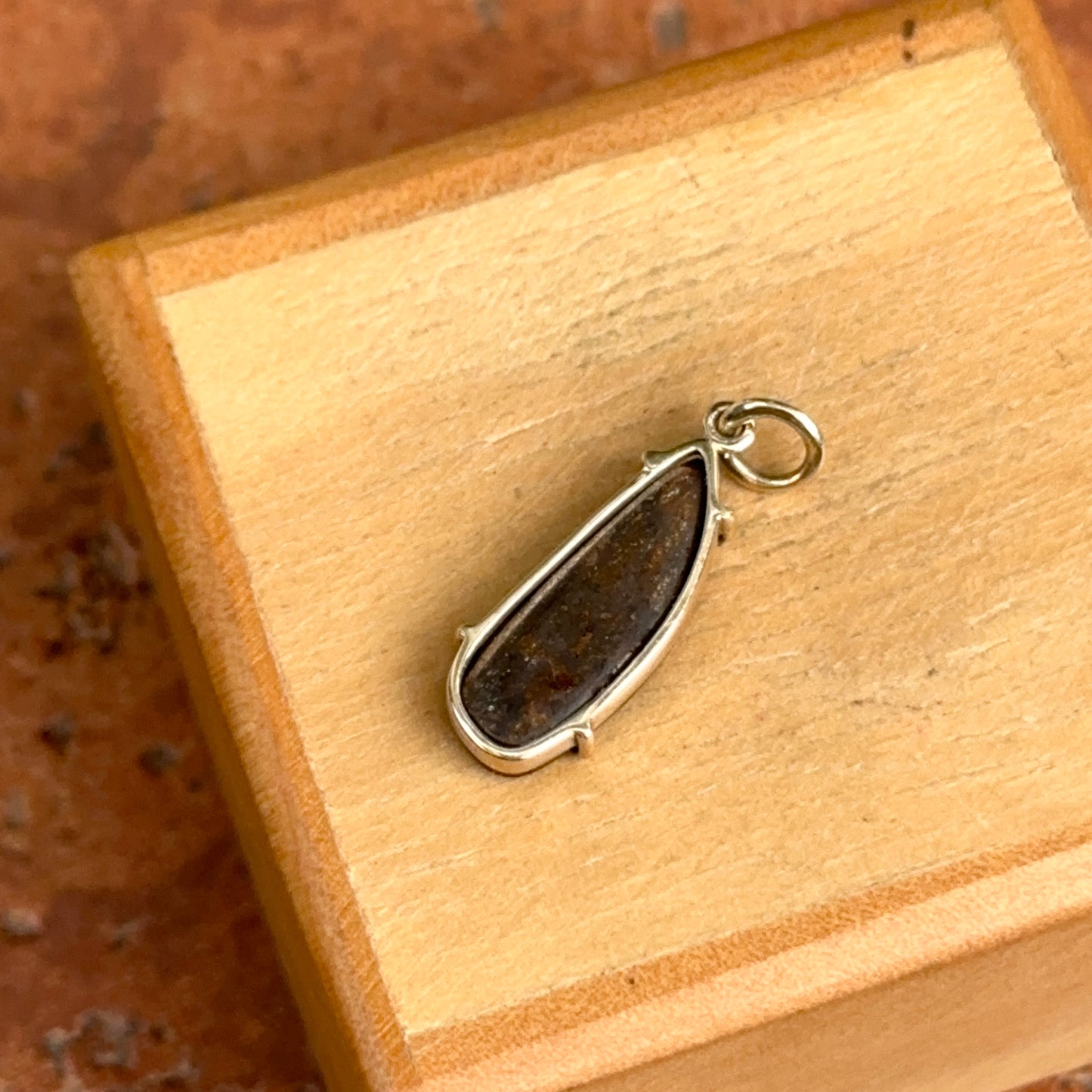 14KT Yellow Gold Elongated 3.8 CT Opal Doublet Pendant