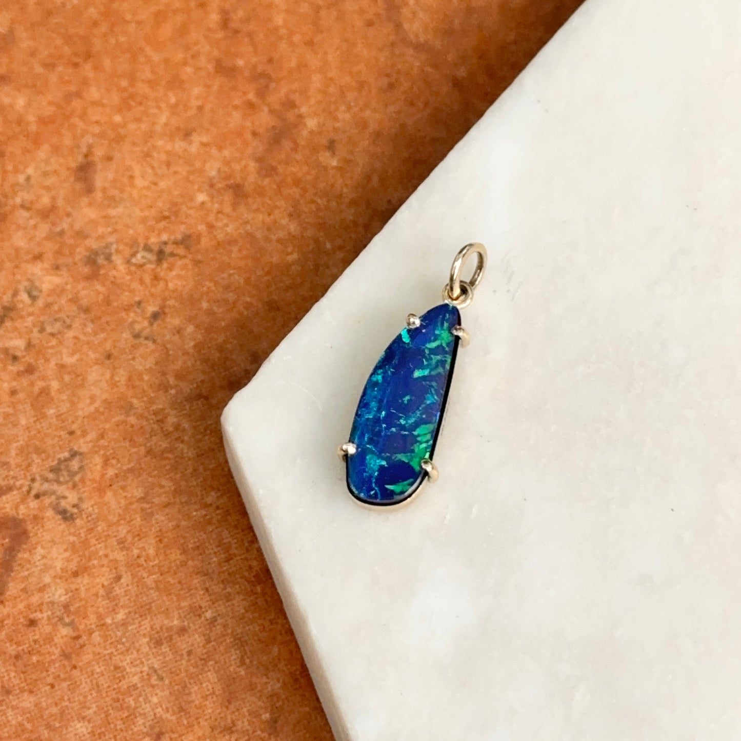 14KT Yellow Gold Elongated 3.8 CT Opal Doublet Pendant