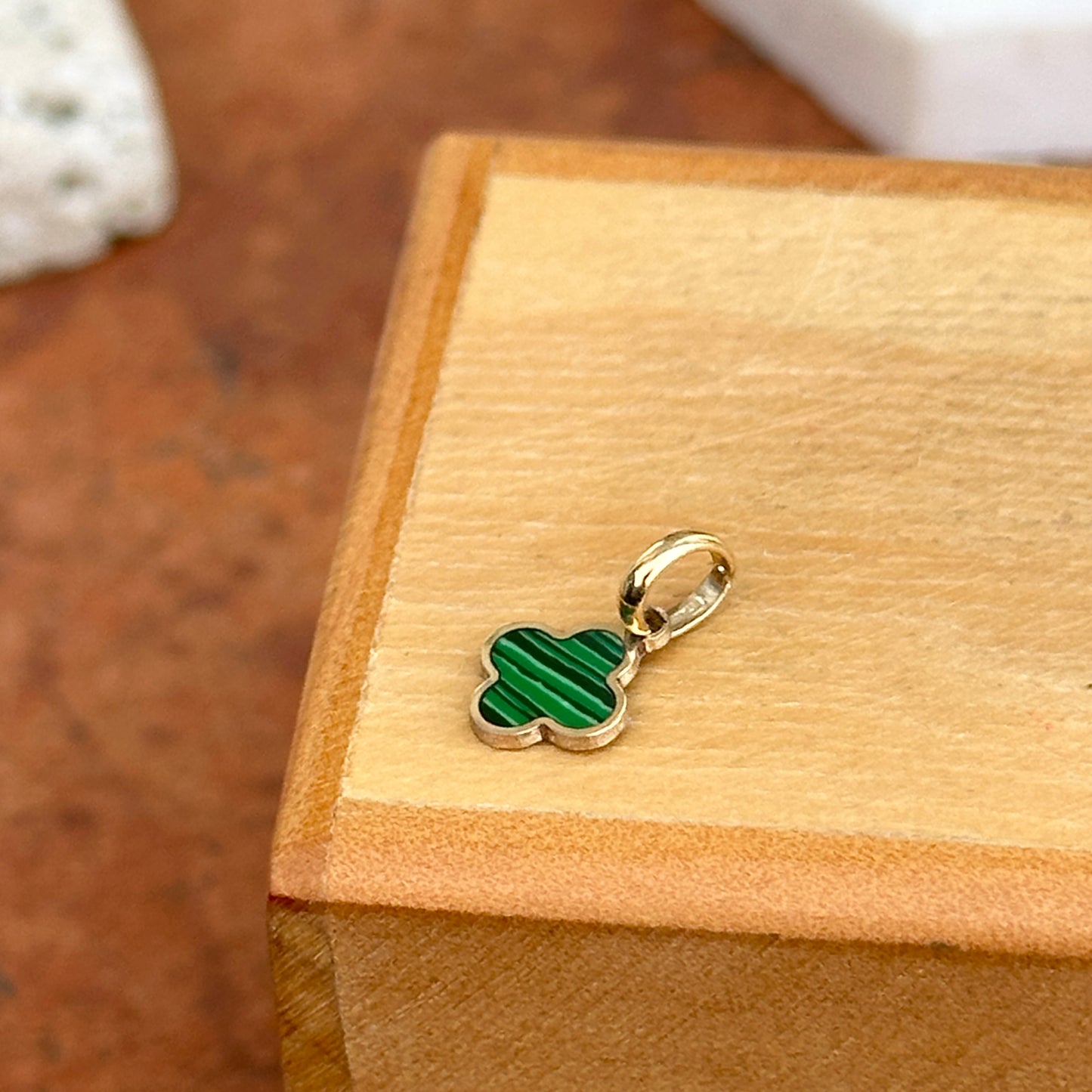 14KT Yellow Gold Mini 4-Leaf Malachite Green Clover Pendant Charm 7mm