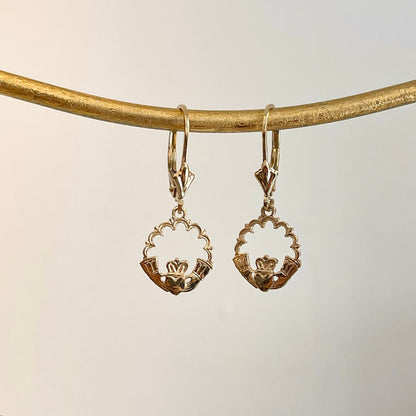 14KT Yellow Gold Celtic Claddagh Heart Dangle Earrings