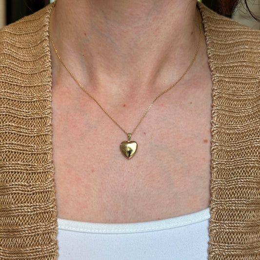 14KT Yellow Gold Plain Heart Locket Pendant 18mm