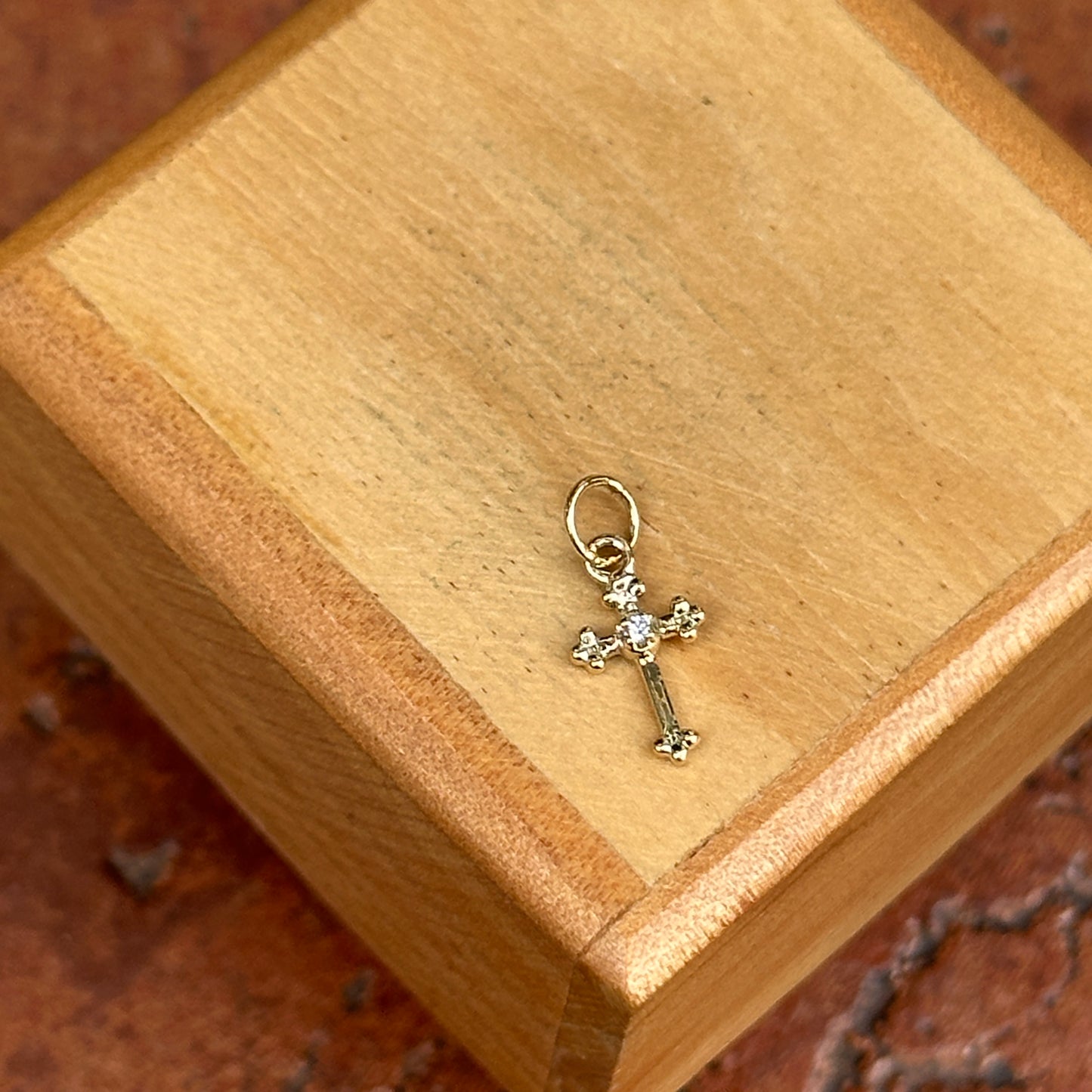 14KT Yellow Gold Diamond Budded Cross Pendant 15mm