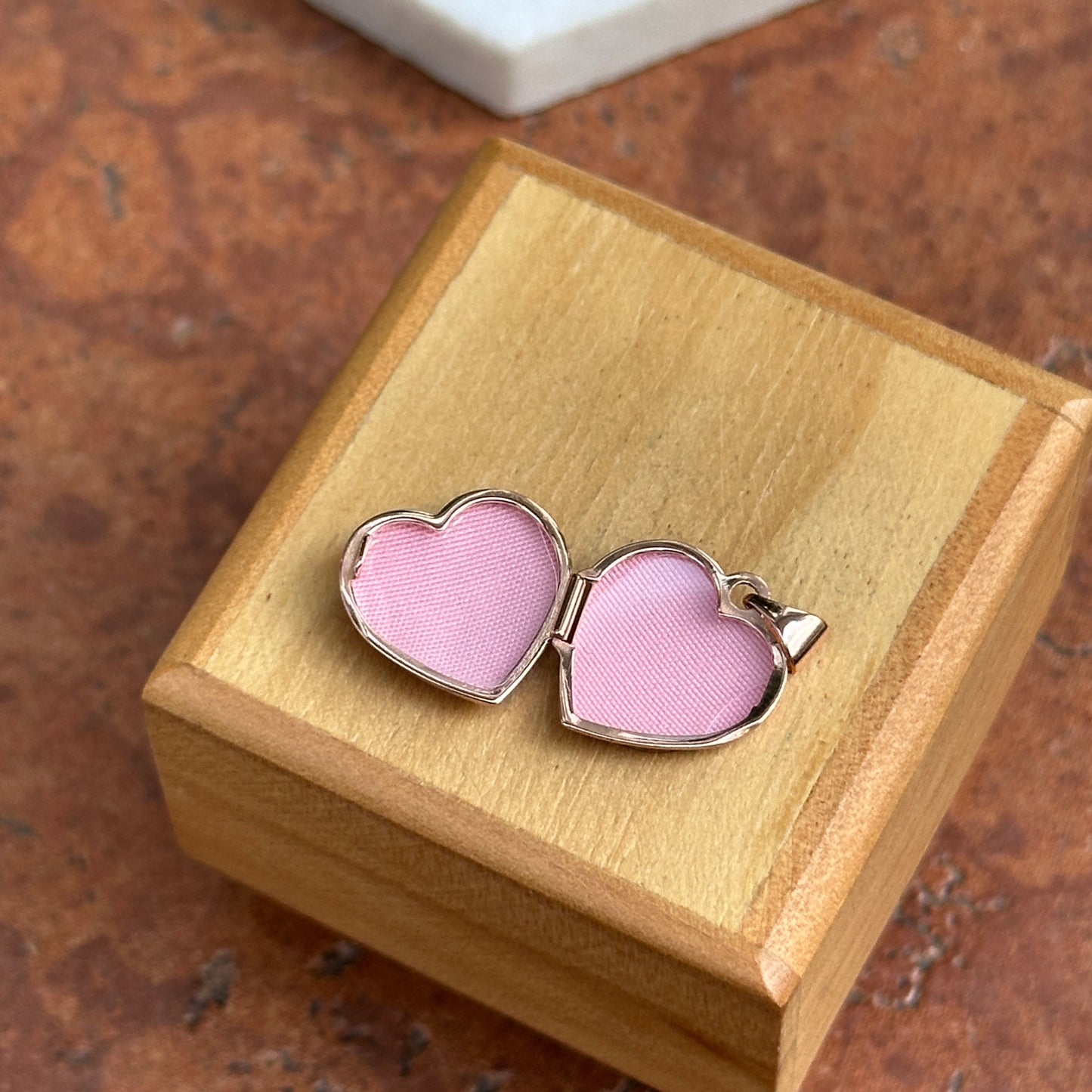 10KT Rose Gold Mini Heart Locket Pendant 21mm