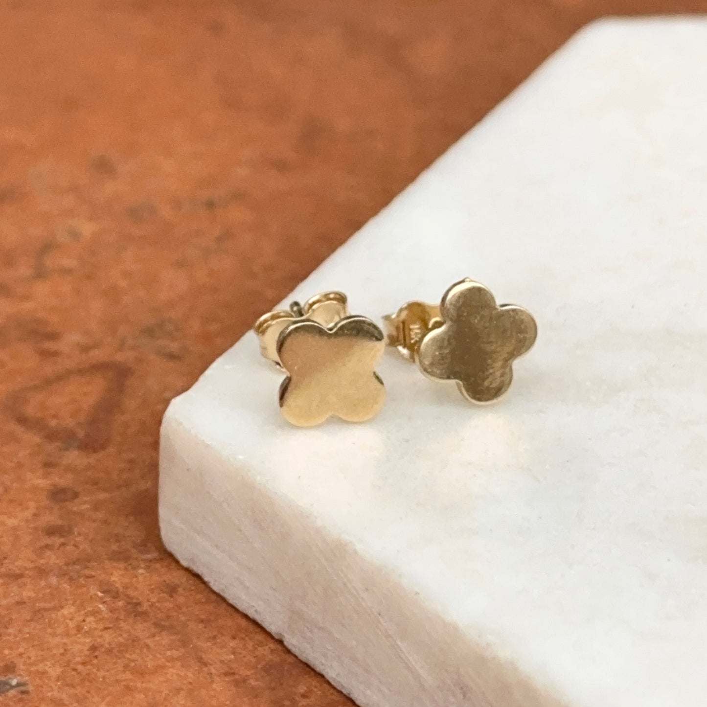 14KT Yellow Gold 4 Leaf Clover Stud Earrings 7mm
