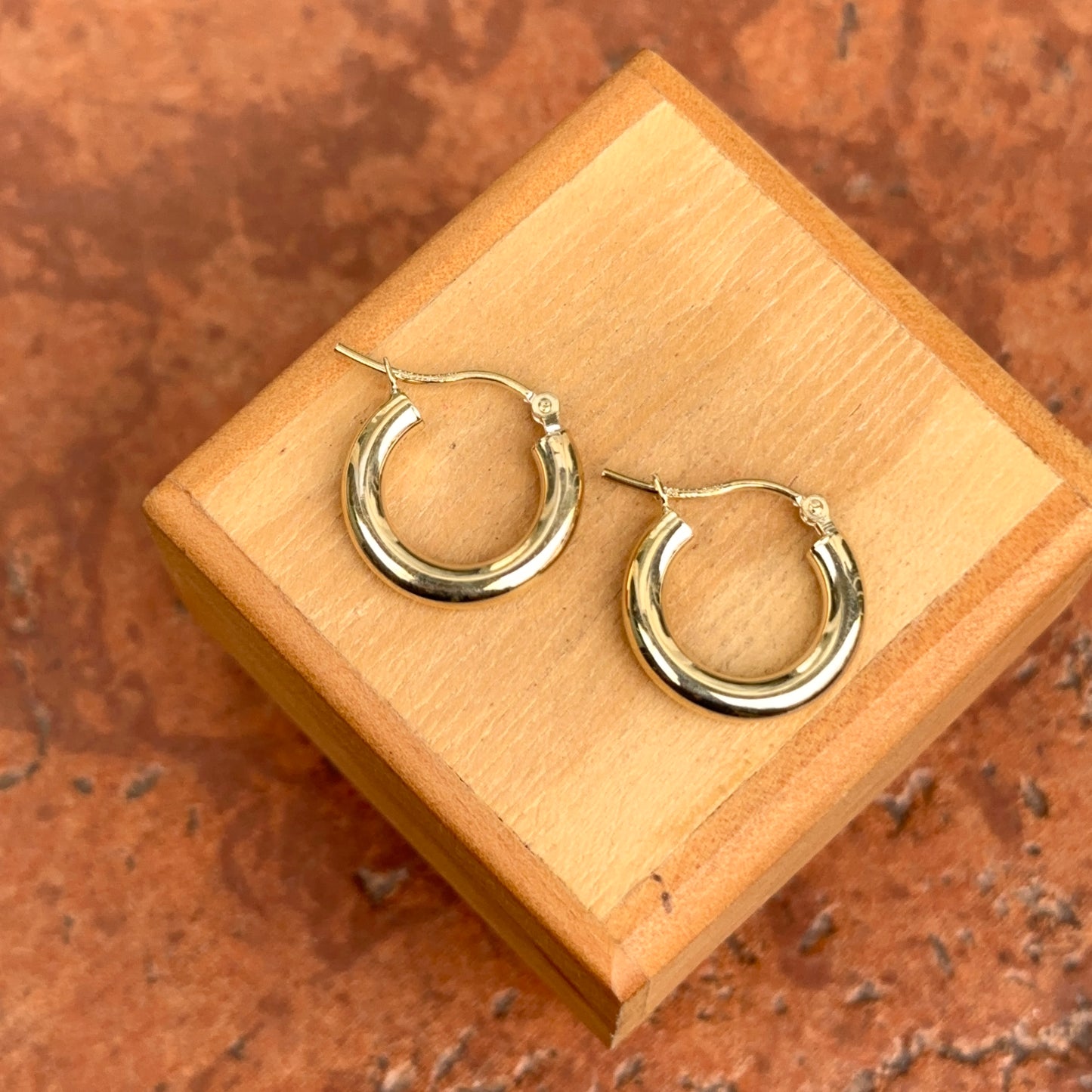 14KT Yellow Gold Shiny 3mm Tube Round Hoop Earrings 15mm