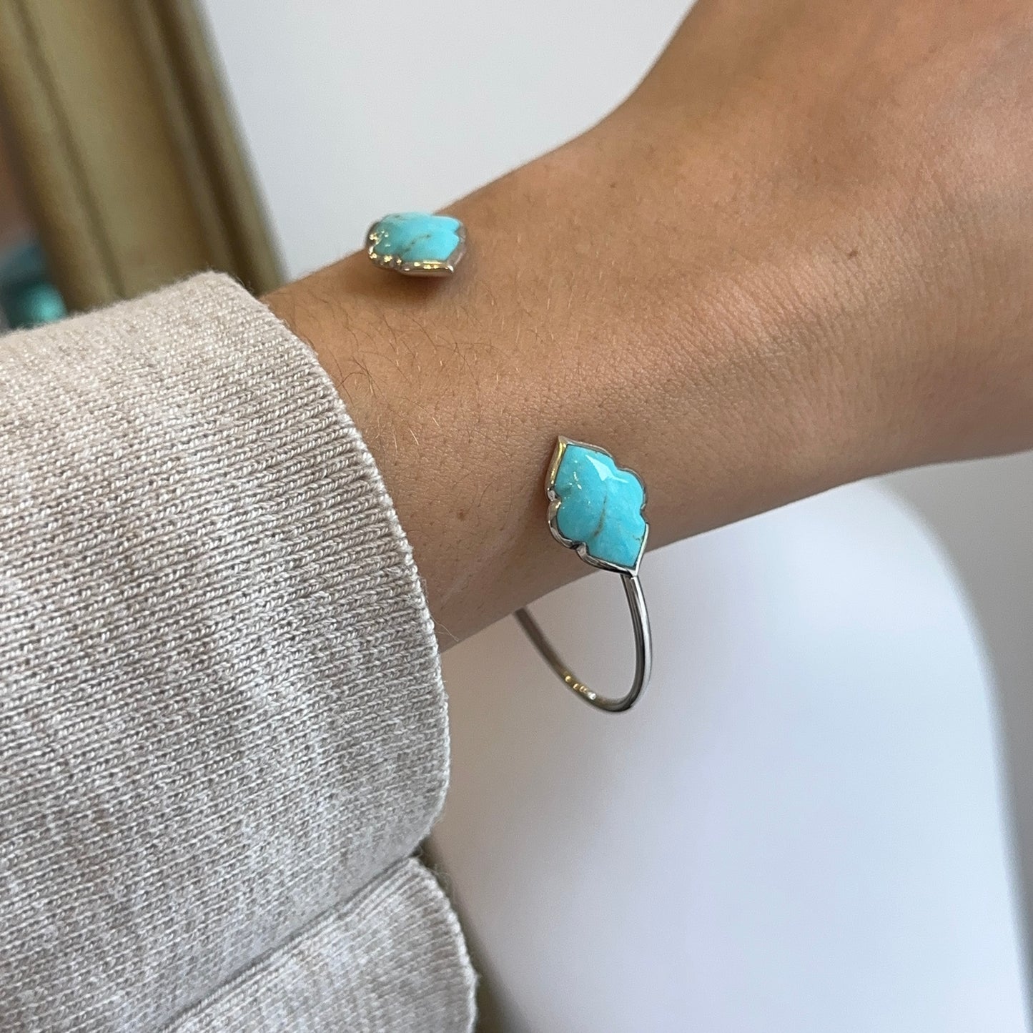 Sterling Silver Cabochon Turquoise Open Cuff Wire Bracelet