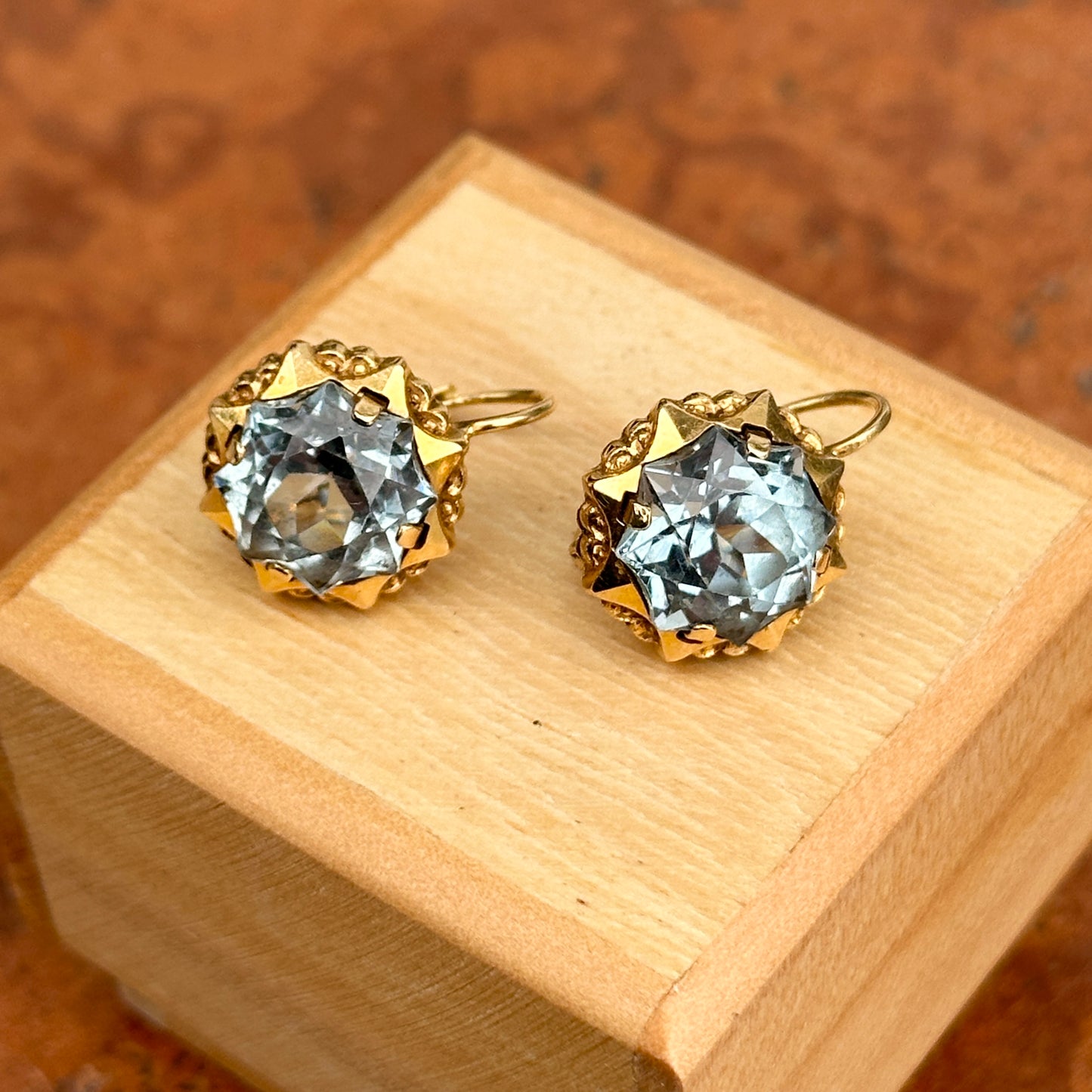 Estate Antique 14KT Yellow Gold Fantasy Cut Blue Topaz Lever Back Earrings