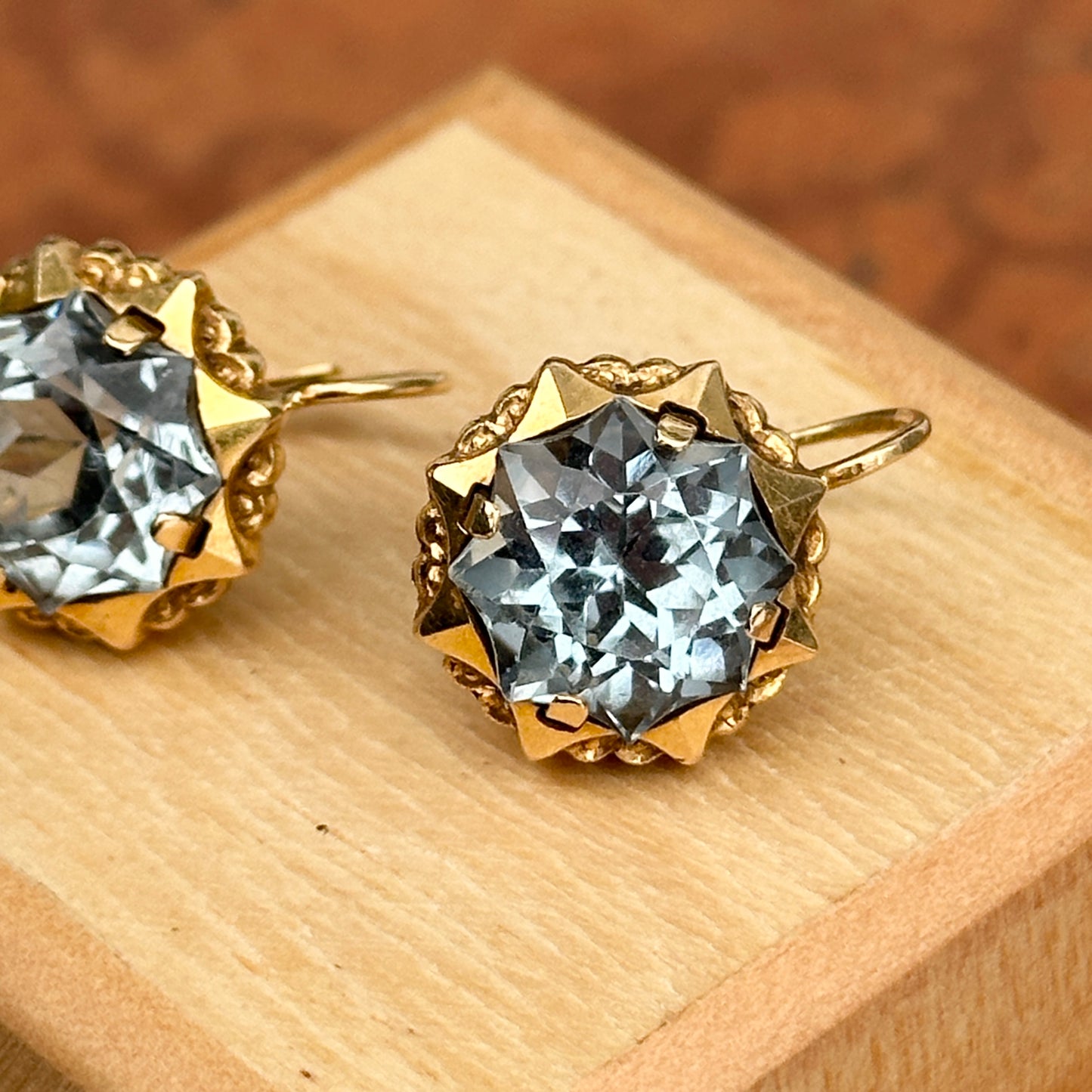 Estate Antique 14KT Yellow Gold Fantasy Cut Blue Topaz Lever Back Earrings