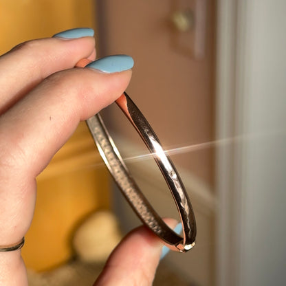 Estate 14KT Rose Gold 1.50 CT Pave Diamond Bangle Bracelet