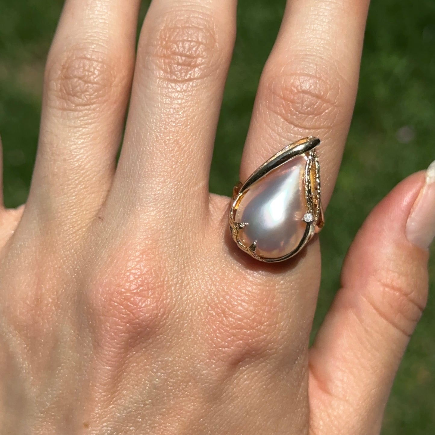 Estate 14KT Genuine Teardrop Pink Mabe Pearl + Diamond Ring