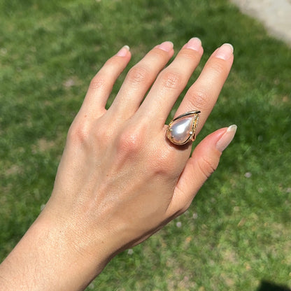 Estate 14KT Genuine Teardrop Pink Mabe Pearl + Diamond Ring