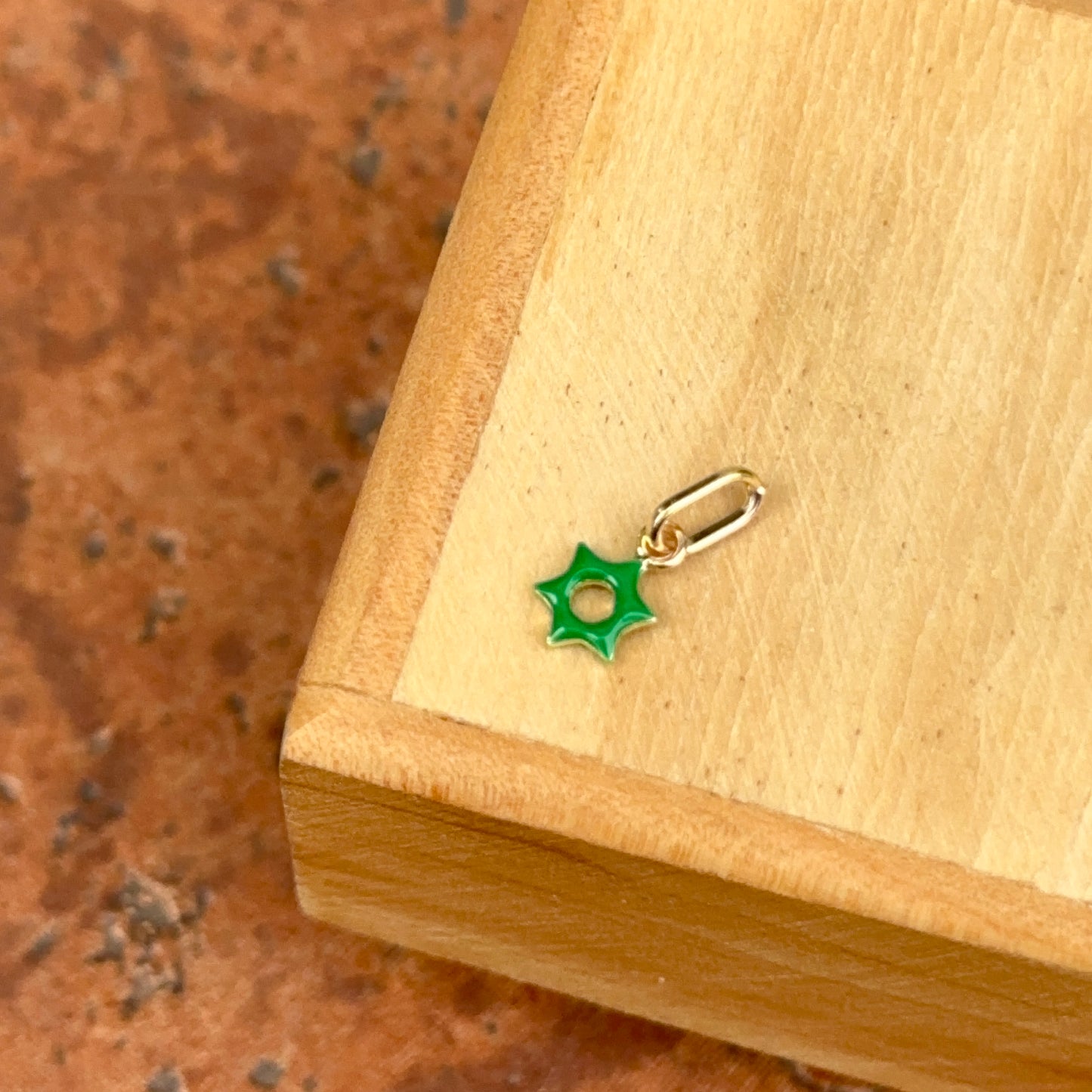14KT Yellow Gold Dark Green Enamel Star of David Pendant Charm 6mm