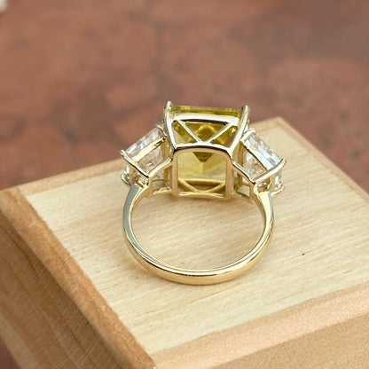 Estate 14KT Yellow Gold Emerald-Cut Citrine + White Topaz Ring