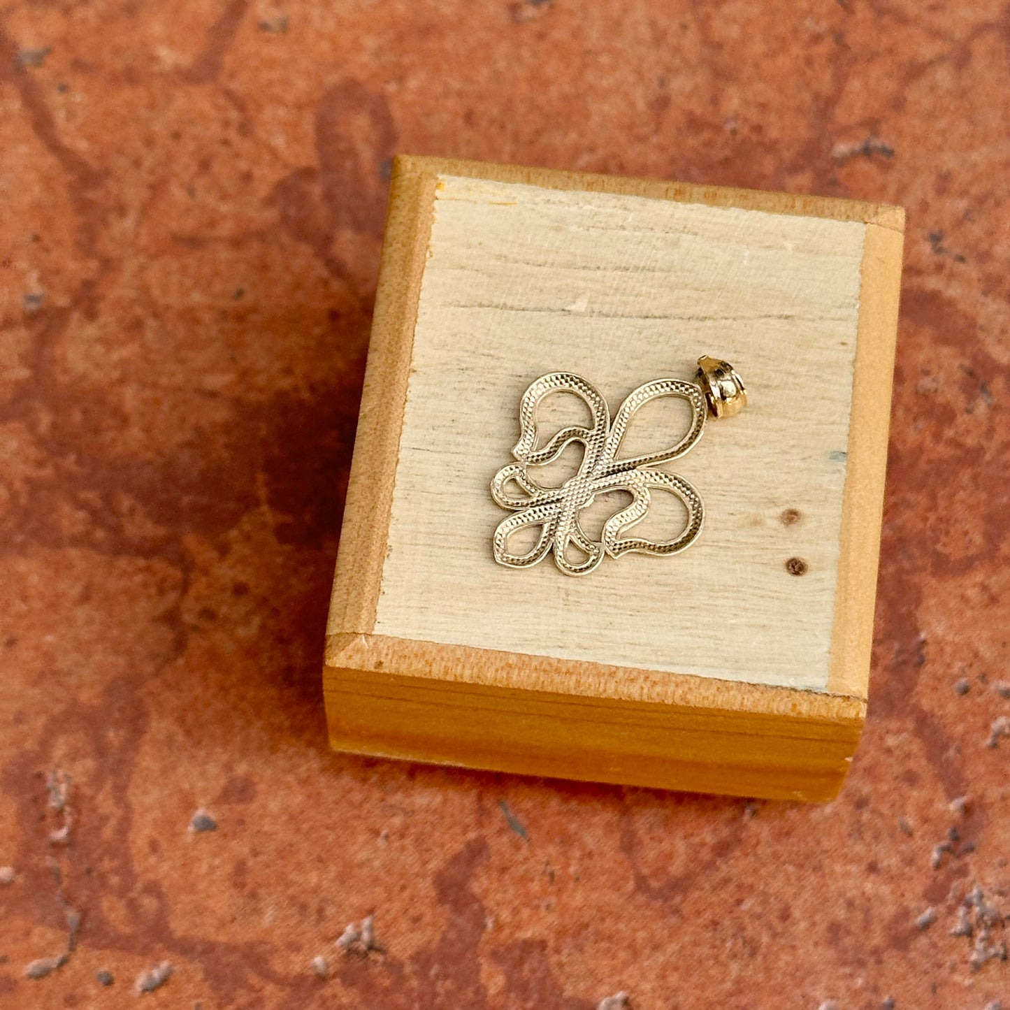 14KT Yellow Gold Diamond-Cut Fleur de Lis Pendant