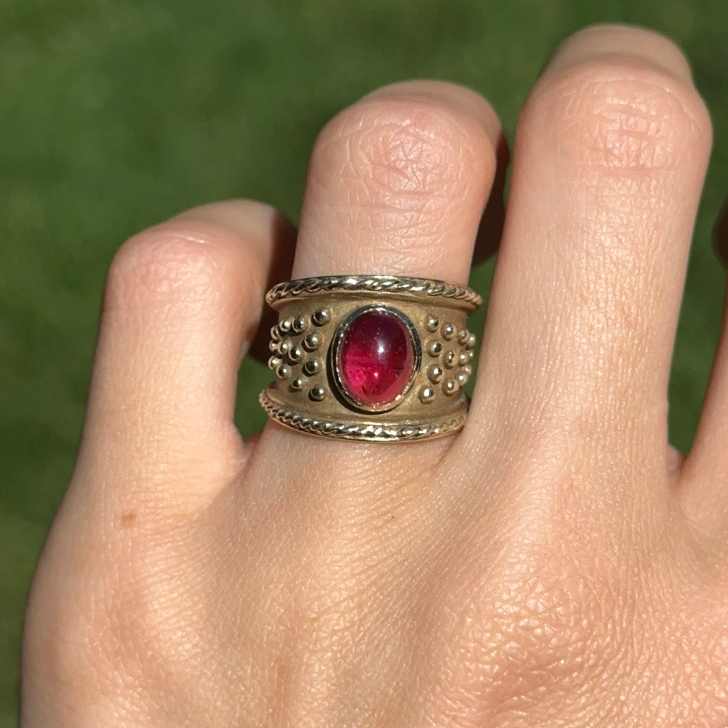 Estate 14KT Yellow Gold Cabochon Spinel Byzantine Band Ring