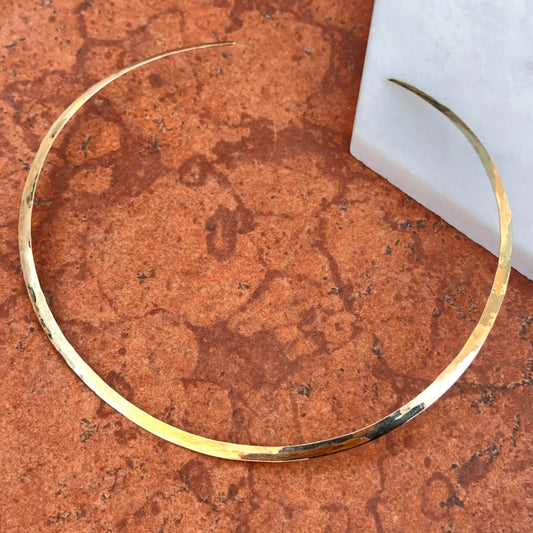 Vintage 14KT Yellow Gold Polished Hammered 3.3mm Stiff Round Collar Necklace