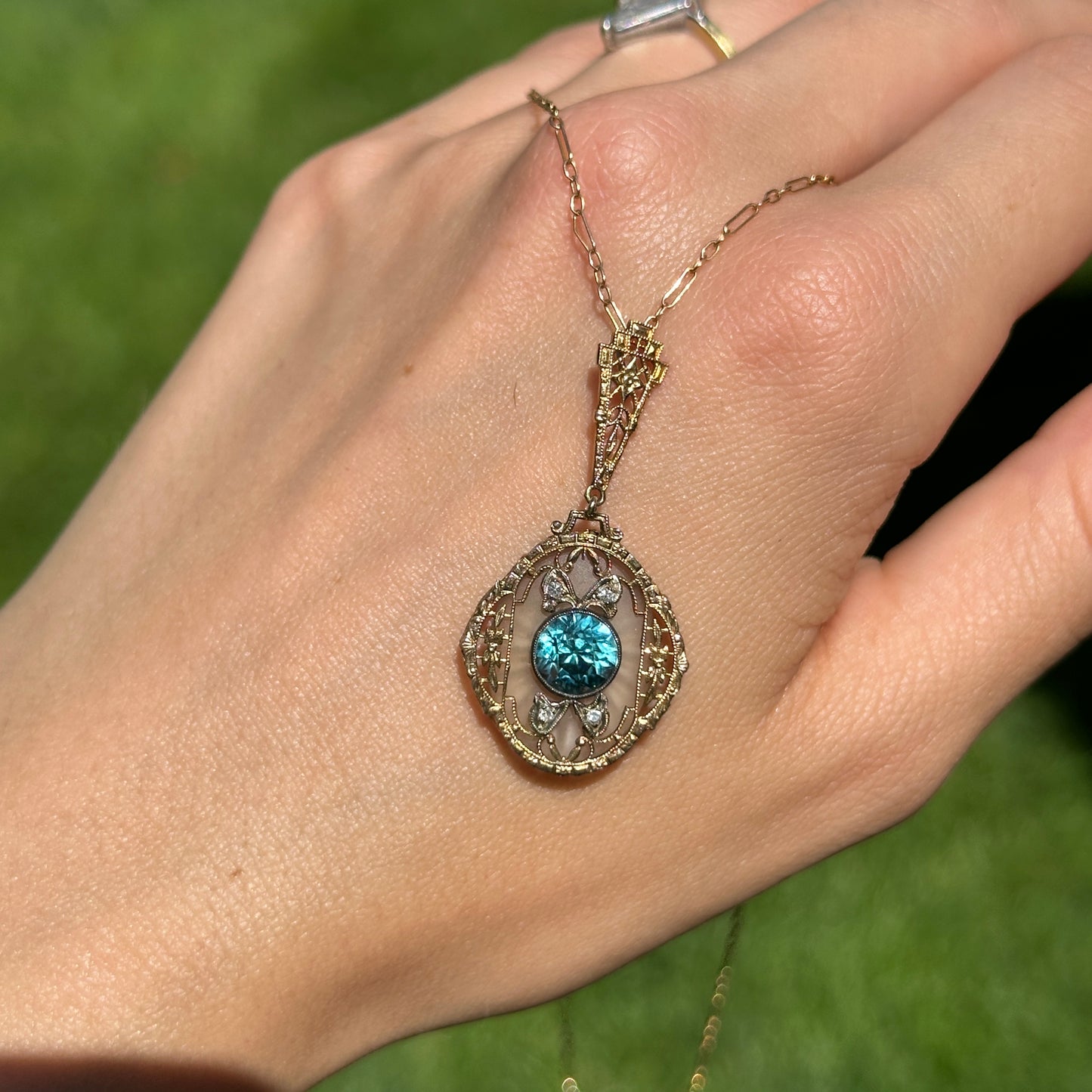 Estate Yellow Gold Round Blue Zircon + Single Cut Diamond Filigree Chain Link Necklace