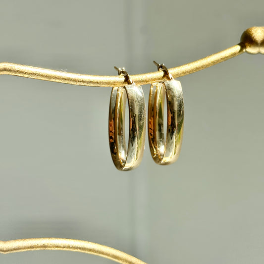 14KT Yellow Gold Oval 6mm Wide Hoop Earrings 30mm