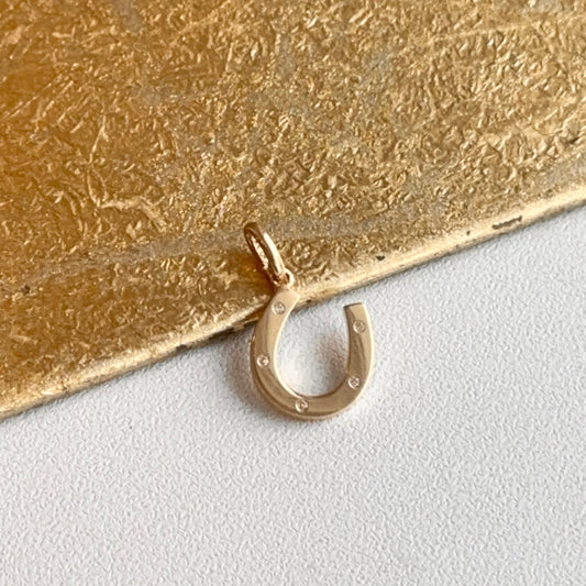 14KT Yellow Gold Shiny CZ Horseshoe Pendant Charm