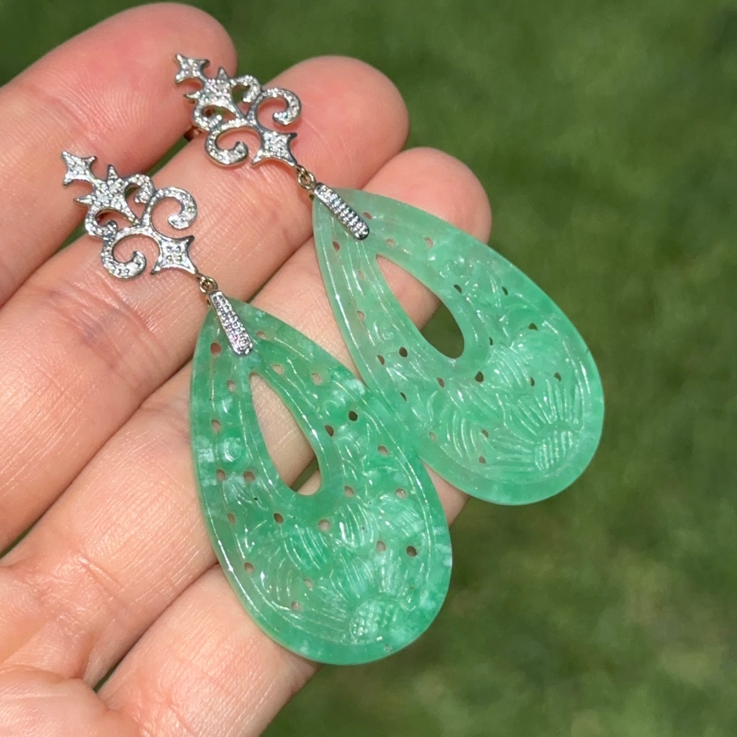 Estate 14KT Yellow Gold Carved Jade + Diamond Dangle Drop Earrings