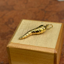 Load image into Gallery viewer, 14KT Yellow Gold Twisted Corno Italian Horn Pendant Charm