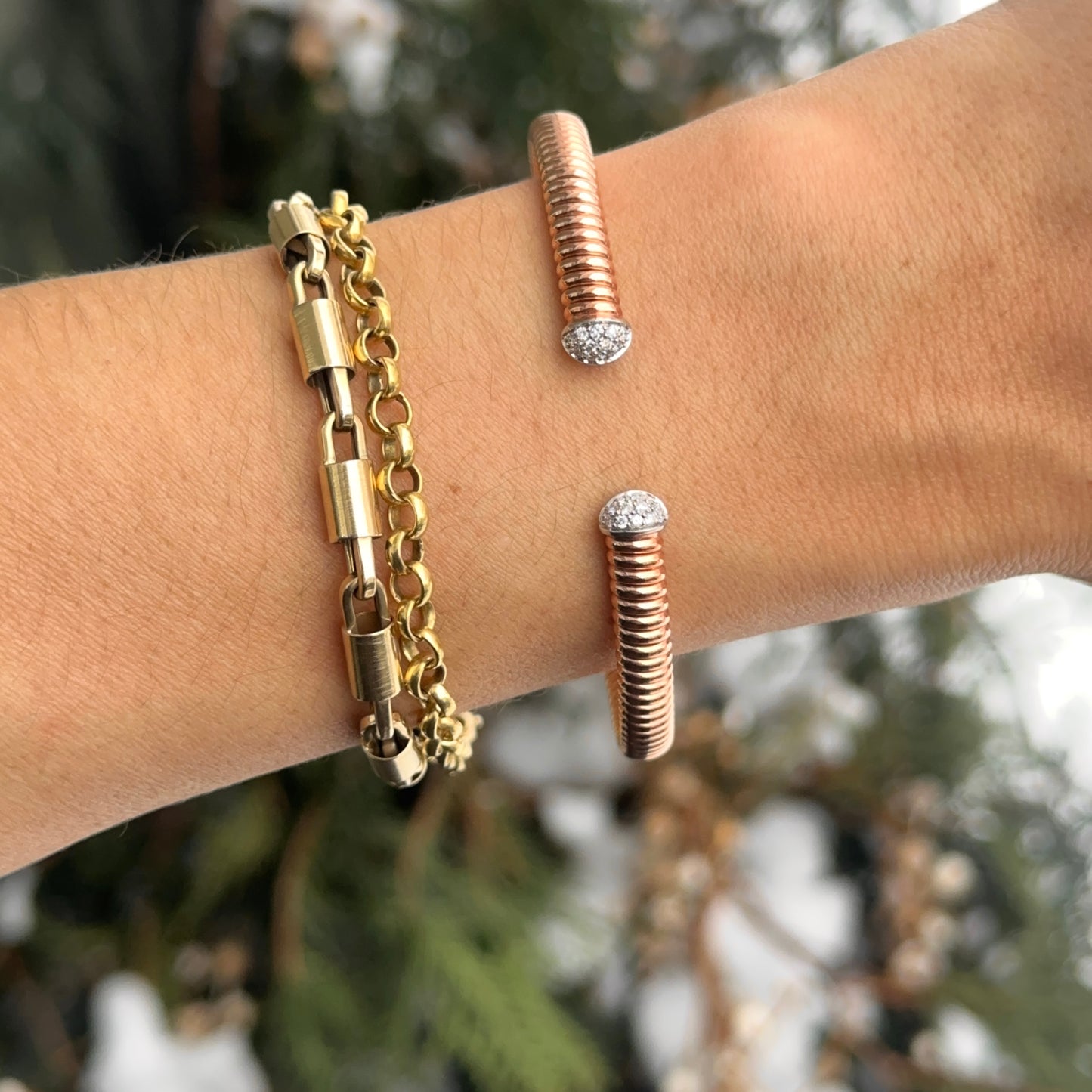18KT Rose Gold Pave Diamond End Cap Corrugated Cuff Bangle Bracelet